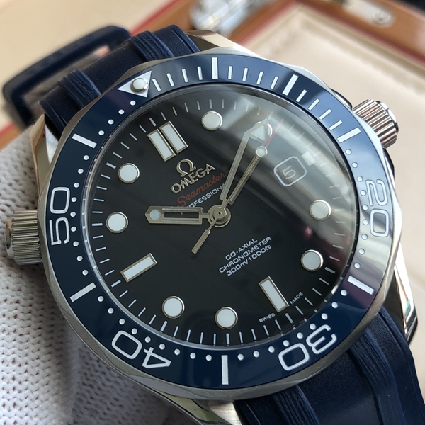 オメガ時計内部構造